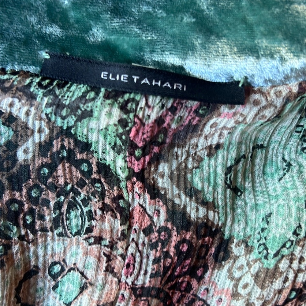 Elie Tahari fitted jacket beautiful soft Velvet fully lined classy Boho  sz S - Picture 9 of 11